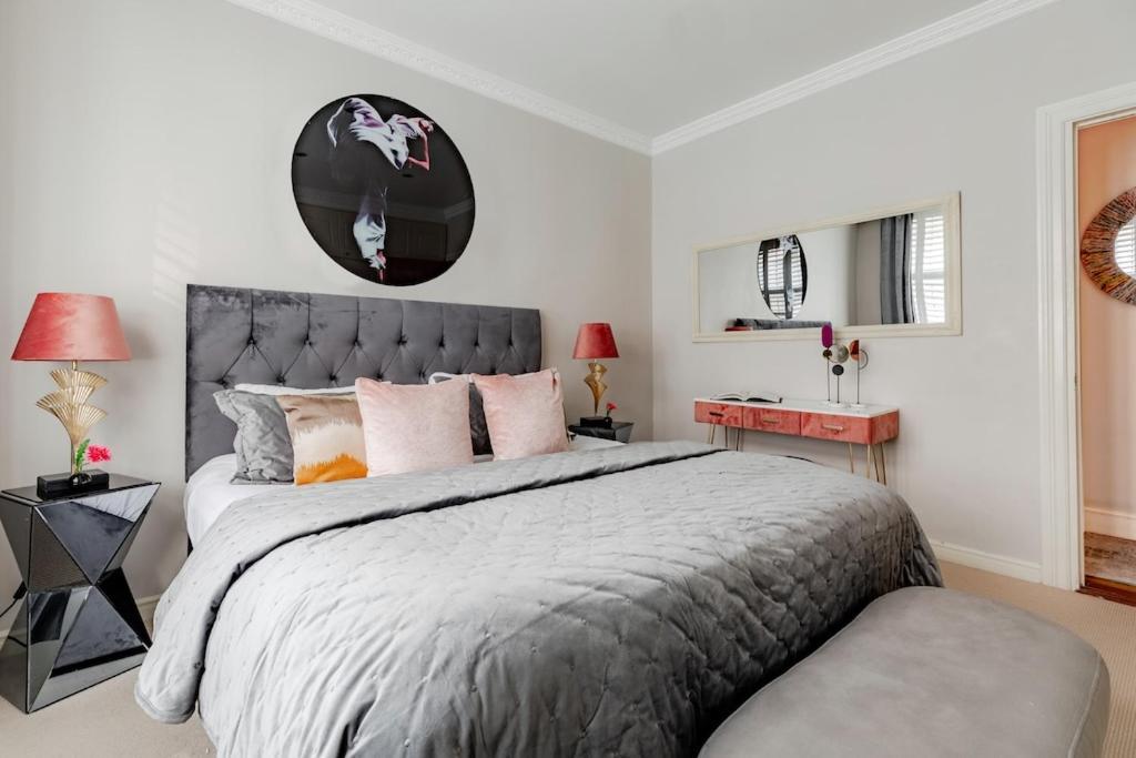 Revamped & Luxxe For Covent Garden Lovers! Adorable City Home For Families & Friends 伦敦 外观 照片
