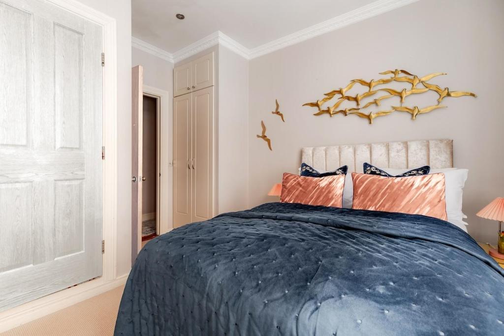 Revamped & Luxxe For Covent Garden Lovers! Adorable City Home For Families & Friends 伦敦 外观 照片